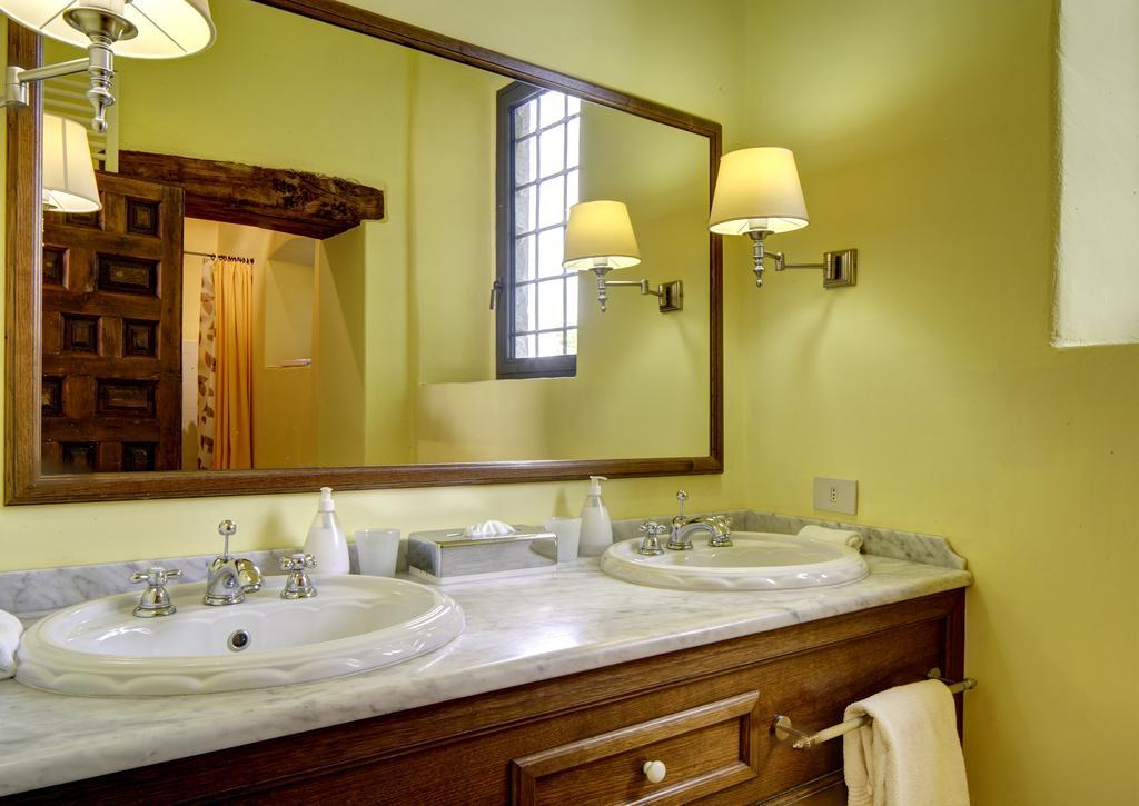 Colombaio Di Cencio Apartman Gaiole in Chianti Szoba fotó